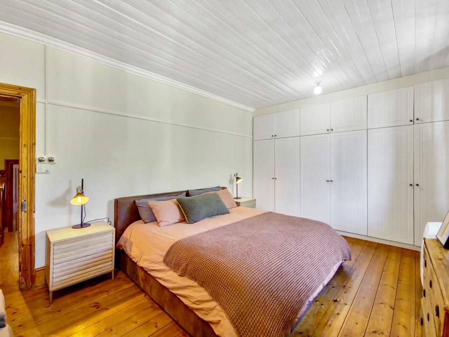 2 Bedroom Property for Sale in Green Point Western Cape